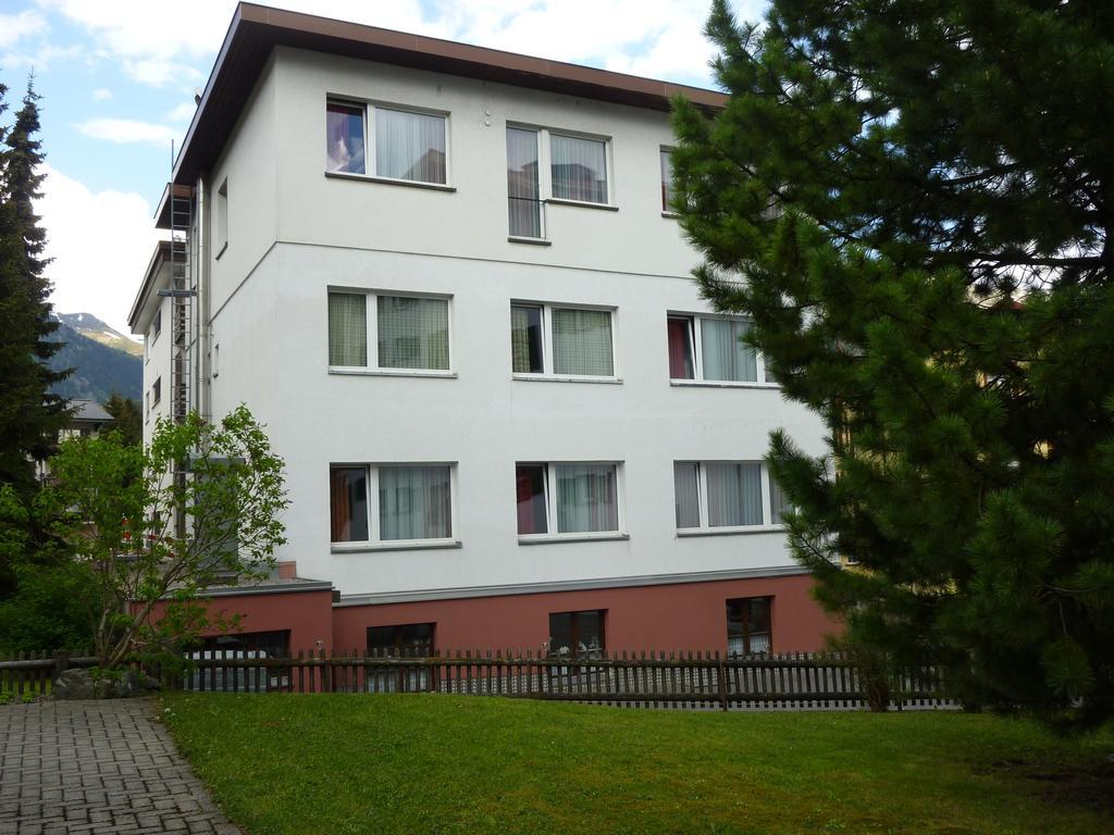 Hotel Elli Davos Exteriör bild